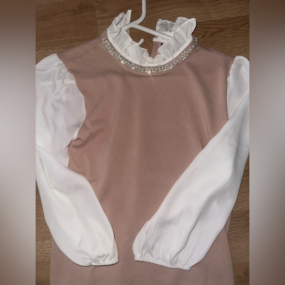 HIGH NECK LUXURIES TOP